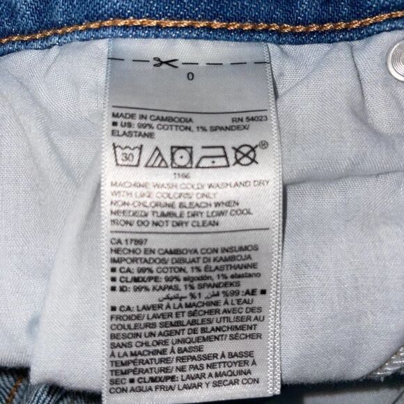 Old Navy Raw Hem Denim Skirt Size 0 - Picture 3 of 3